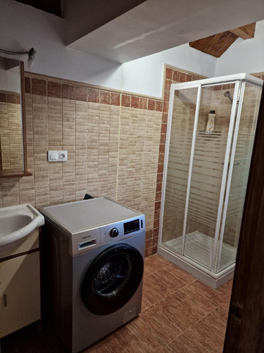 Bathroom 3, Apartamentos Viñas, Cantabria