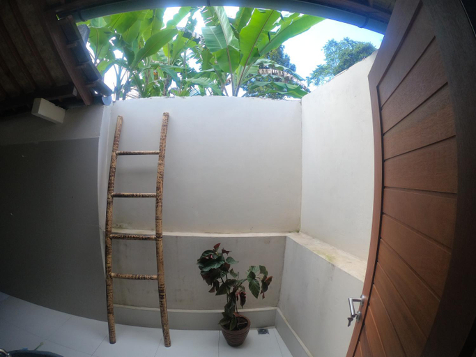 Bathroom, Rumah Sidemen, Karangasem