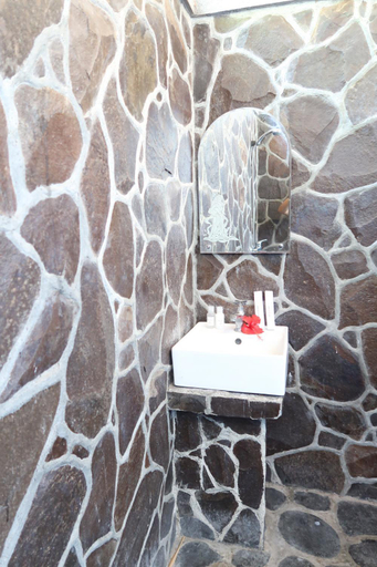 Bathroom 5, Private Villa Aditya Beach, Buleleng
