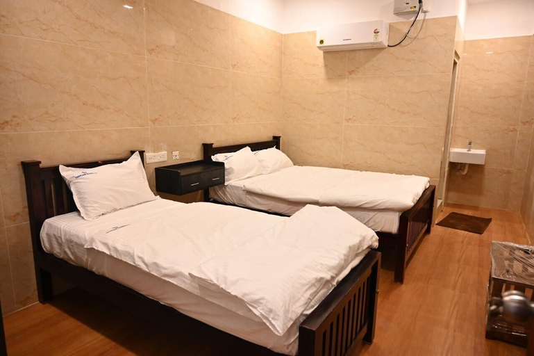 Bedroom 5, Thangam Residency, Tiruvannamalai