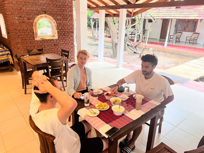 Food & Drinks 4, Eco Pavilion, Dambulla