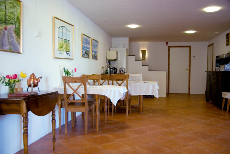 Others 4, Skonadal B&B, Simrishamn