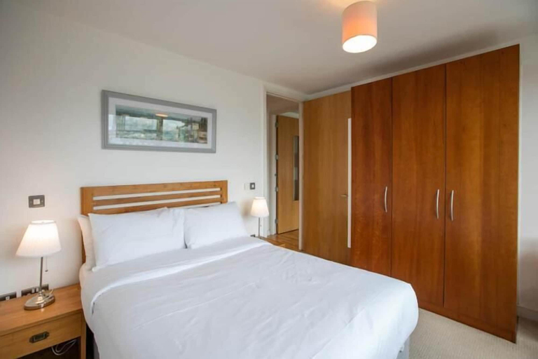 Bedroom 2, Grand Canal Square Apartments, Dublin
