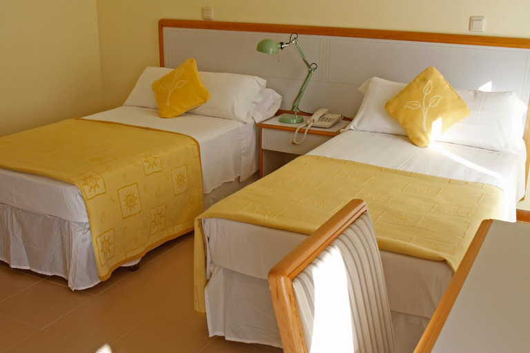 Others 3, Hotel Playa de Meron, Cantabria