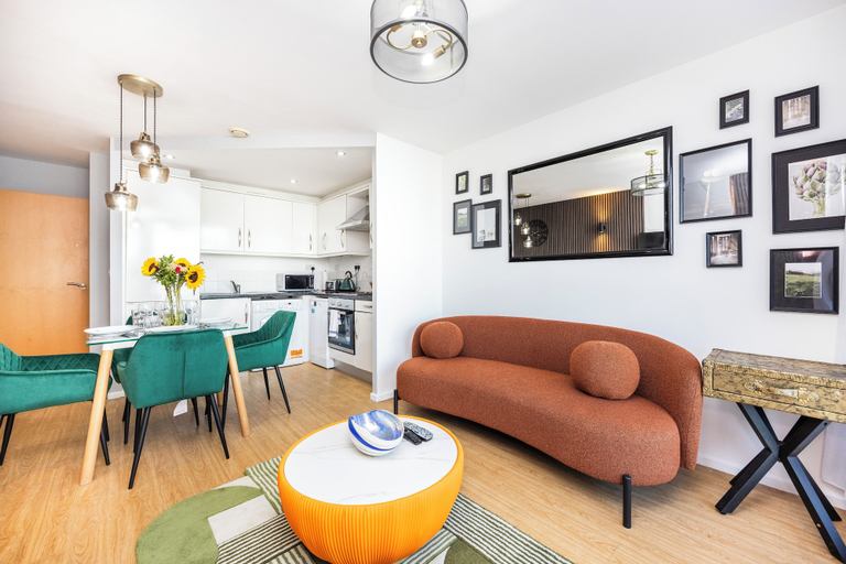 Others 3, Hide Out Two Bed Apartment at ExCeL, London