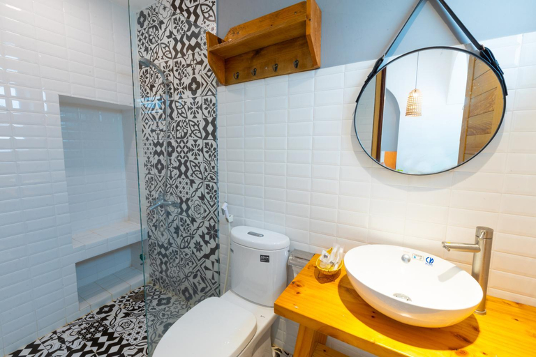 Bathroom 2, Nest House Homestay, Da Nang