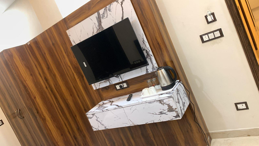 Public Area 2, hotel Rajhans, Panchkula