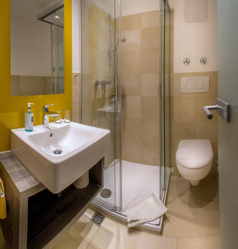 Bathroom 5, Hotel & Gasthaus Zum Hirschen, Breisgau-Hochschwarzwald
