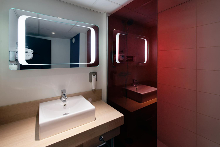 Bathroom 5