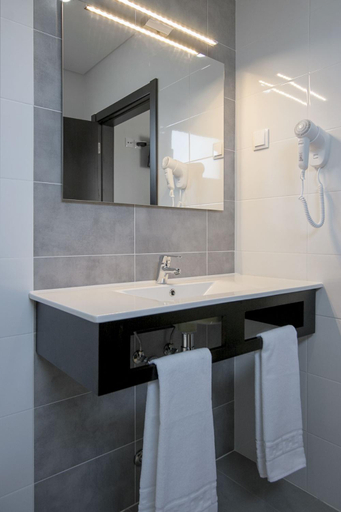 Bathroom 2, Vale de Lourinha - Casas de Campo, Lourinhã