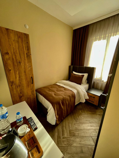 Bedroom 2, Miro Mara Boutique Hotel & Lounge Bar, Edremit