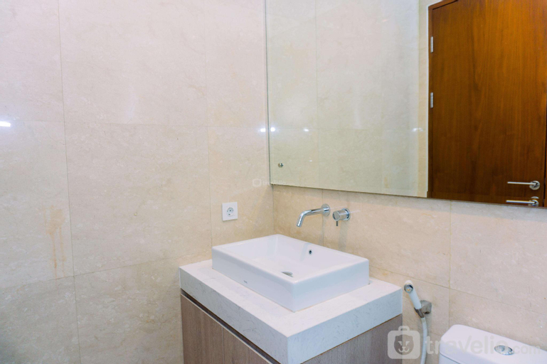 Spacious 3BR Veranda Residence Puri By Travelio, West Jakarta