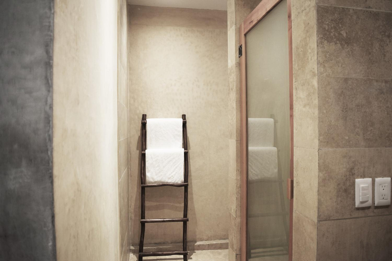Bathroom 4, Hotel Casa Hormiga, Othón P. Blanco