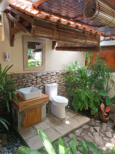 Bathroom 3