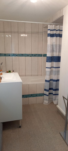 Bathroom 3, Le Clos Marie, Ain