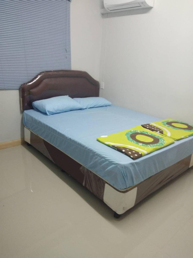 Bedroom 13