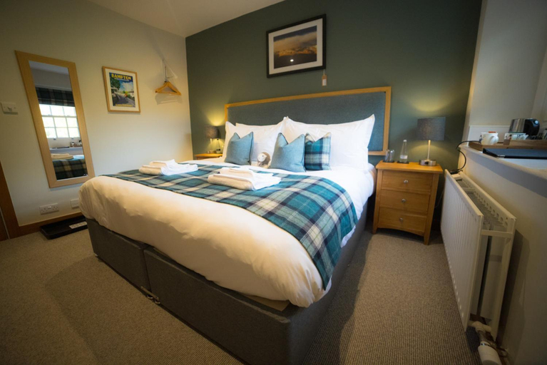 Bedroom 2, The Mardale Inn, Cumbria