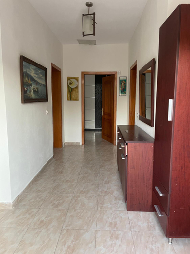 Others 4, Lovely spacious house with big garden, Elbasanit