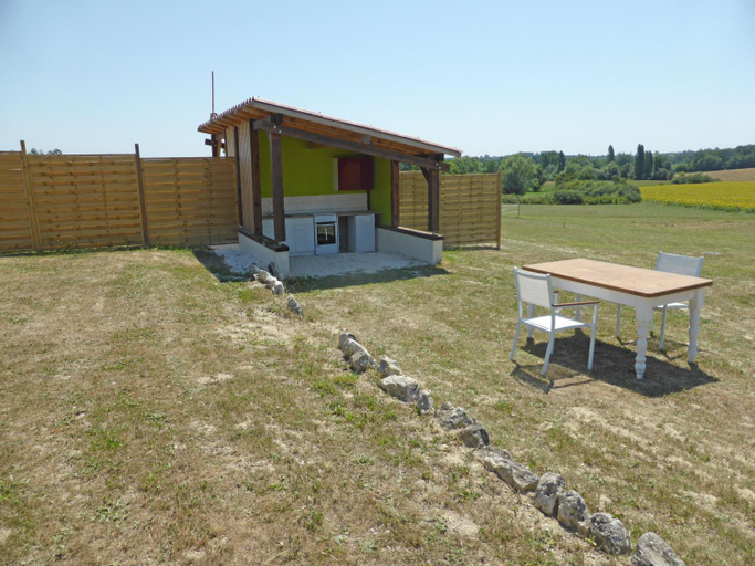 Others 2, Les Yourtes d'Agnac, Lot-et-Garonne