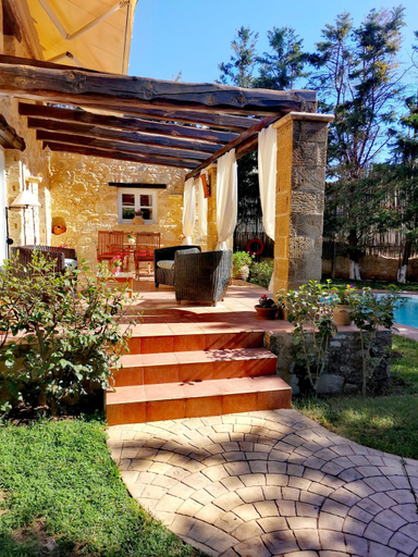 Others 4, Rock House's Villa Melody, Crete