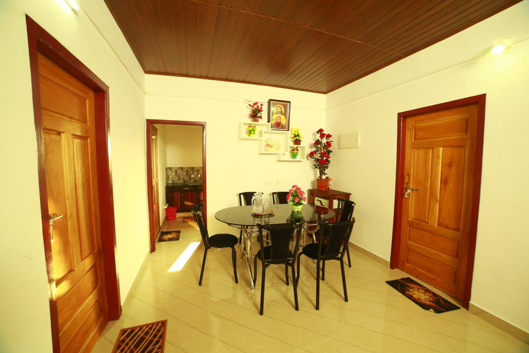 Food & Drinks, Spice Valley Home Stay & Tree House Munnar, Idukki