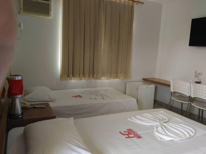 Bedroom 2, Hotel Pinheiros, Governador Valadares