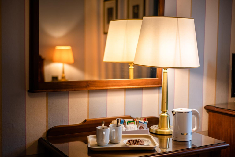 Park Hotel Regina - with air-condition and pool, Lucca