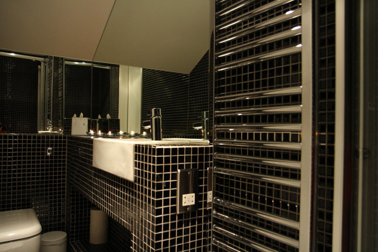 Bathroom, Snooze, Brighton and Hove