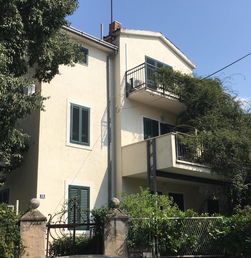 5, Vana & Tea Luxury Studio Apartment, Split