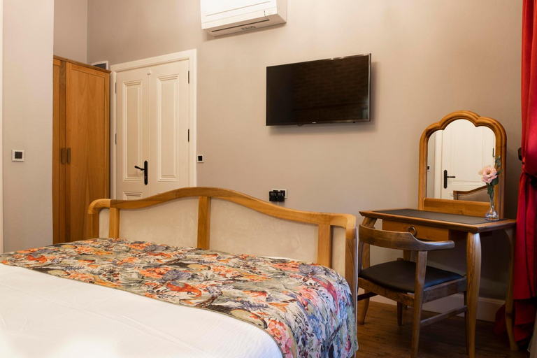 Bedroom 2, Hotel Lykia Old Town, Antalya