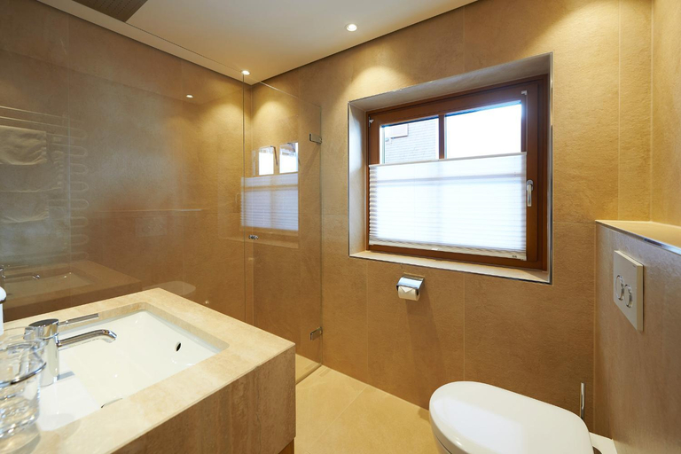 Others 4, Hotel Garni Schneider, Bludenz