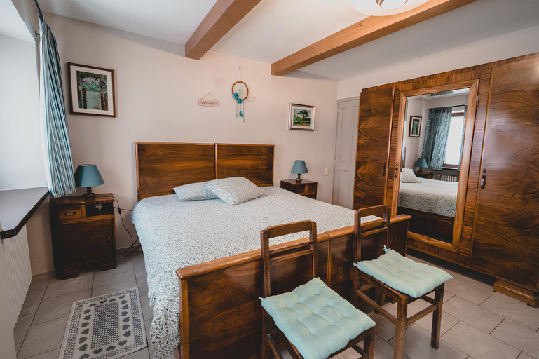Bedroom 5