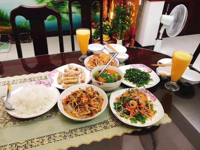 Food & Drinks 5, B & B Accommodation Service, Da Nang