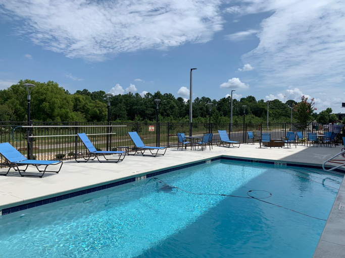 Swimming Pool 3