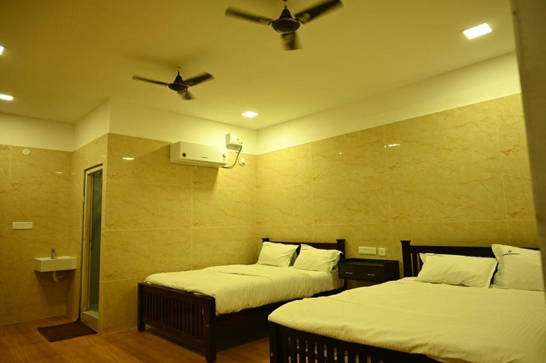 Bedroom 3, Thangam Residency, Tiruvannamalai