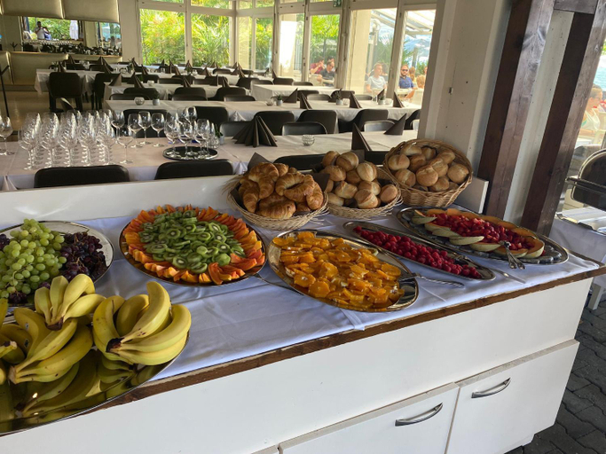 Food & Drinks 4, Self-Check-In Boutique Hotel Riviera, Niedersimmental