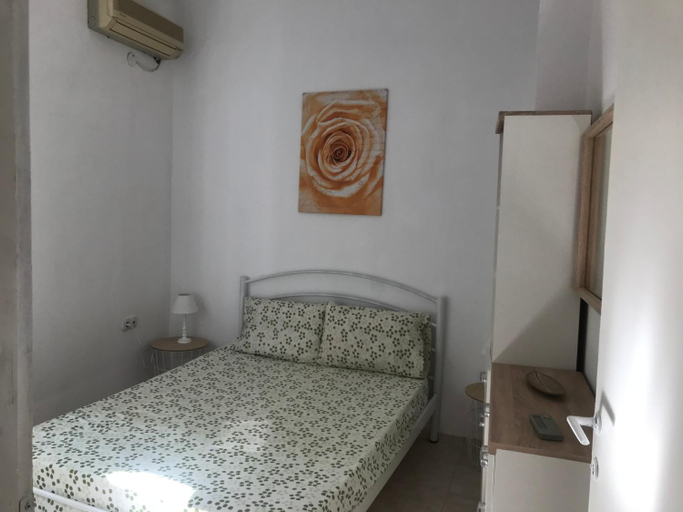 Others 5, Istos Apartment, Central Macedonia