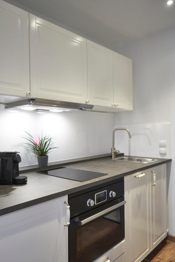 Others 3, Airport & Messe Apartments, Region Hannover