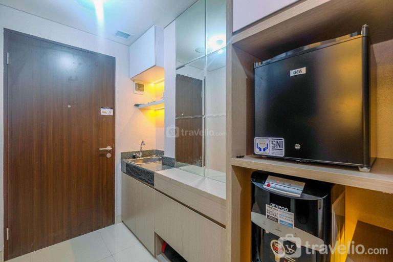 Others 4, Nice & Comfy Studio Transpark Cibubur By Travelio, Depok