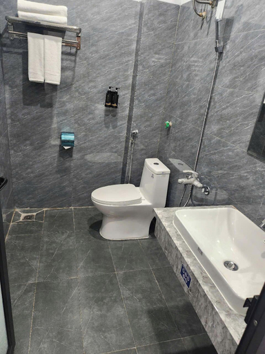 Bathroom 2, Sunshine Mini Hotel, Phổ Yên