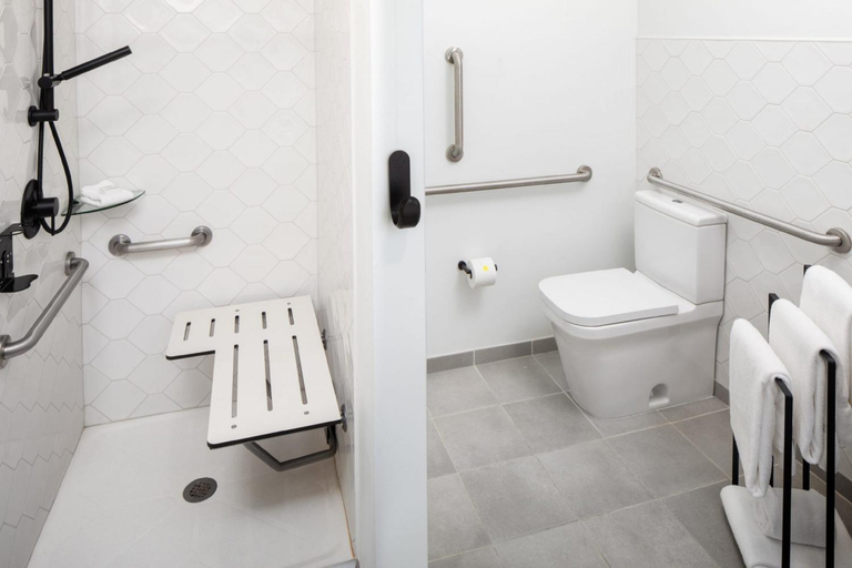 Bathroom 9