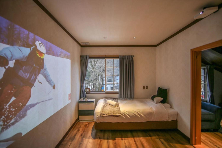 Bedroom 2, Apricot Pension, Hakuba
