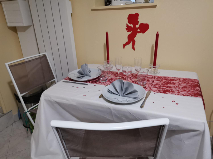 Dining Room 13