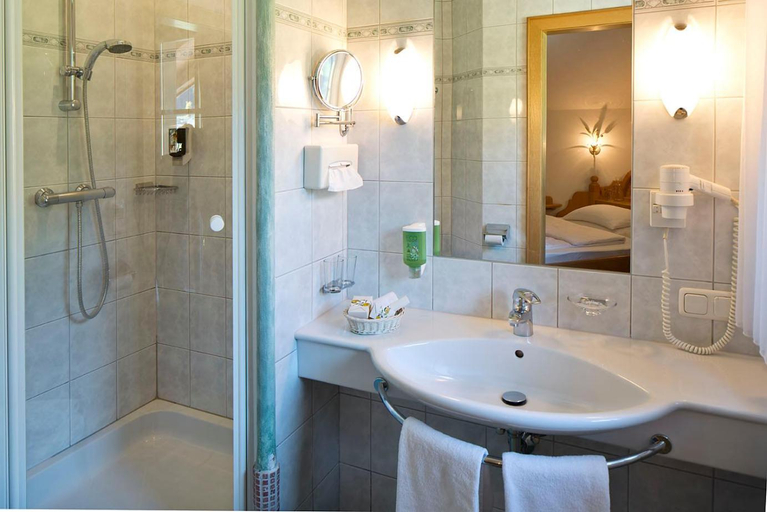 Bathroom 3, Hotel Auhof, Sankt Johann im Pongau
