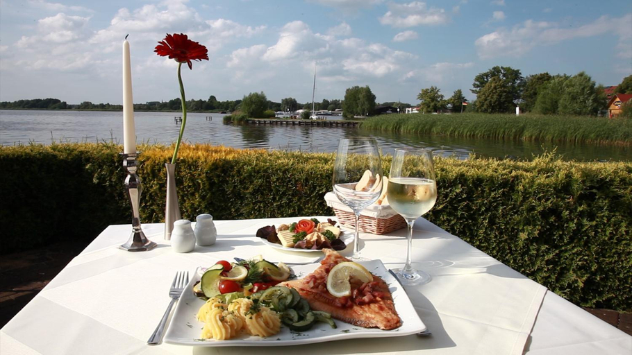 Others 4, Bootshaus Neustrelitz, Mecklenburgische Seenplatte