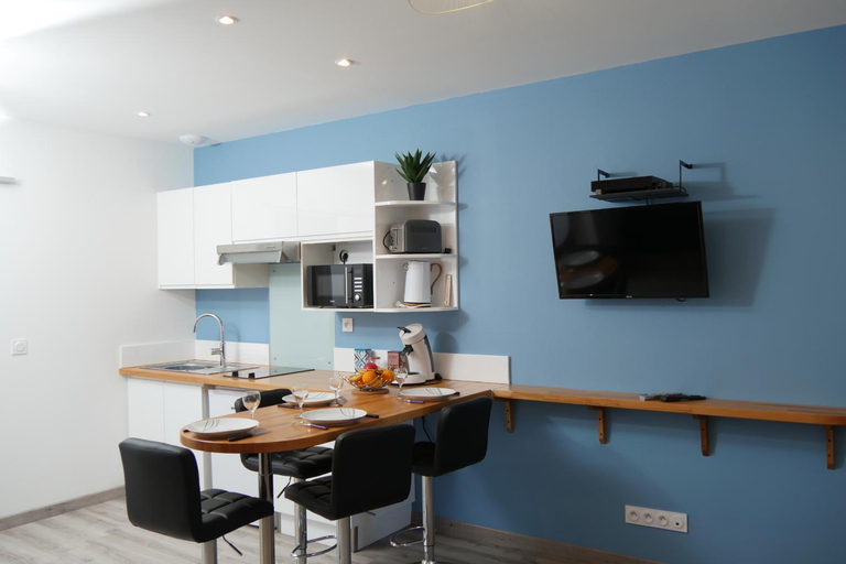 Dining Room 11