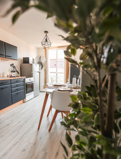 Dining Room 6