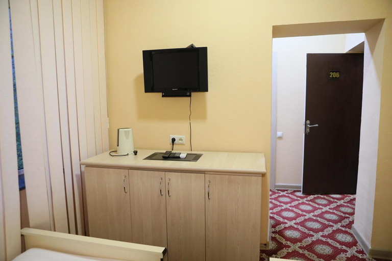 Others 4, Elko Hotel, Yerevan