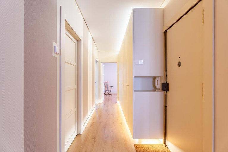 Others 5, Host Wise - Colorful Bright Flat with Balcony, Porto