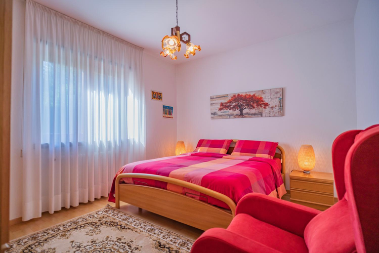Bedroom 2, B&B Nonno Carlo, Trento